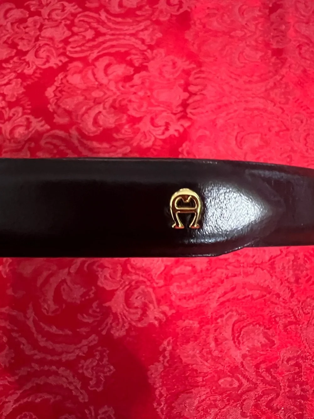 Etienne Aigner Women’s M Burgundy Genuine Leather Belt Gold Buckle Logo